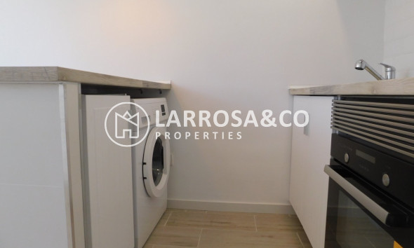 Reventa - Apartamento - Torrevieja - La Mata