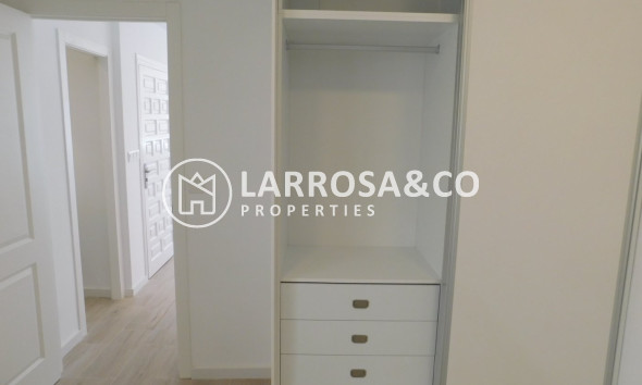 Reventa - Apartamento - Torrevieja - La Mata