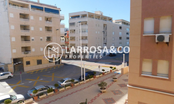 Reventa - Apartamento - Torrevieja - La Mata