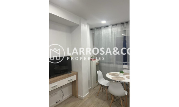 Reventa - Apartamento - Torrevieja - La Mata