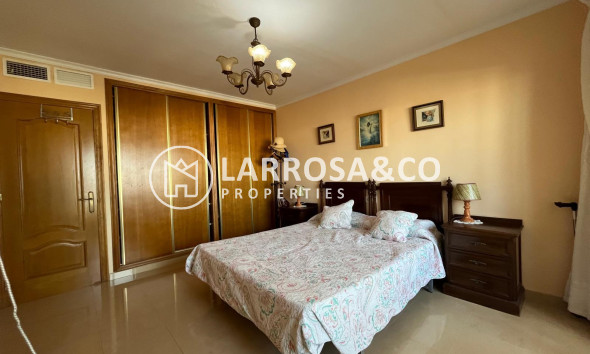 Reventa - Apartamento - Torrevieja - Playa del cura