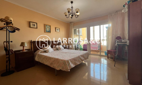 Reventa - Apartamento - Torrevieja - Playa del cura