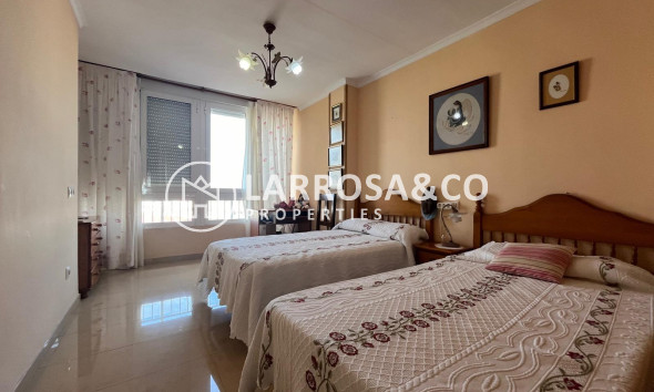 Reventa - Apartamento - Torrevieja - Playa del cura