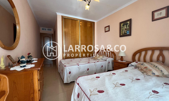 Reventa - Apartamento - Torrevieja - Playa del cura