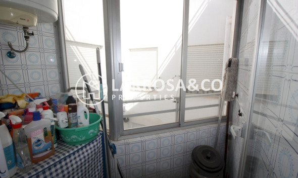 Resale - Apartment - Guardamar del Segura - Playa centro