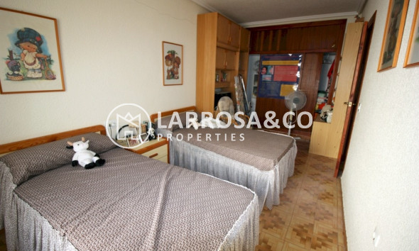 Resale - Apartment - Guardamar del Segura - Playa centro