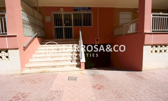 Resale - Apartment - Guardamar del Segura - Playa centro