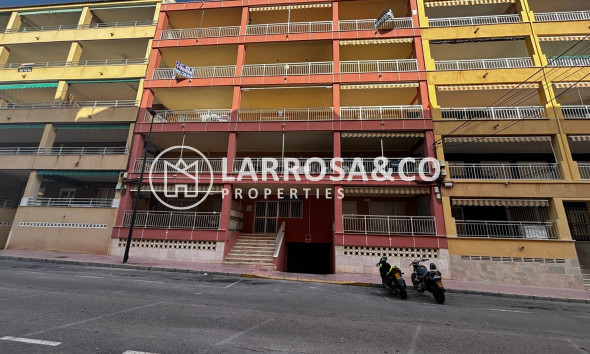 Resale - Apartment - Guardamar del Segura - Playa centro