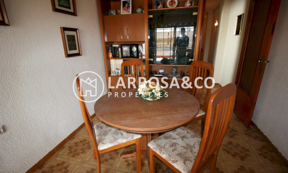 Resale - Apartment - Guardamar del Segura - Playa centro