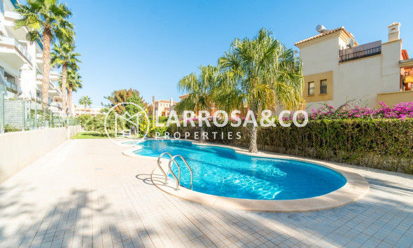 Resale - Apartment - Orihuela costa - Los Dolses