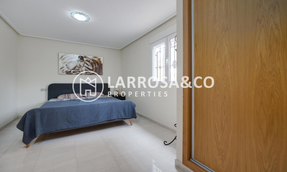 Reventa - Bungalow - Orihuela costa - Los Dolses