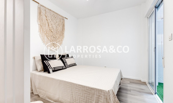 Reventa - Apartamento - Torrevieja - Puerto