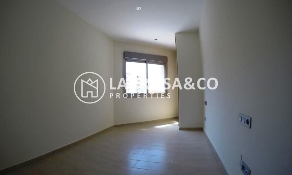new-building-apartment-guardamar-del-segura-beach-bedroom-1-on2050c