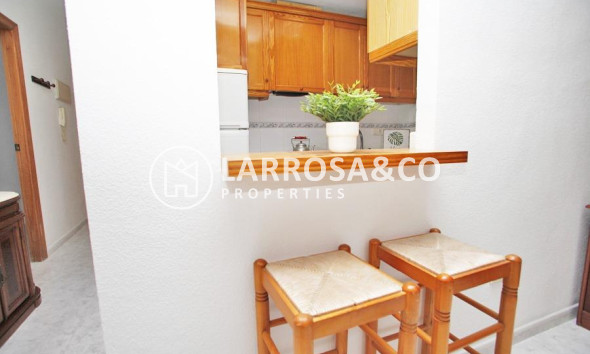 Resale - Apartment - Torrevieja - Playa del cura