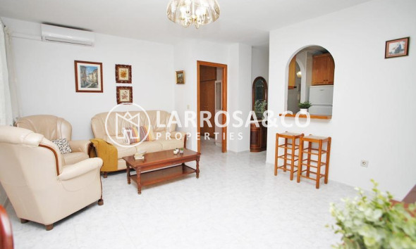 Resale - Apartment - Torrevieja - Playa del cura