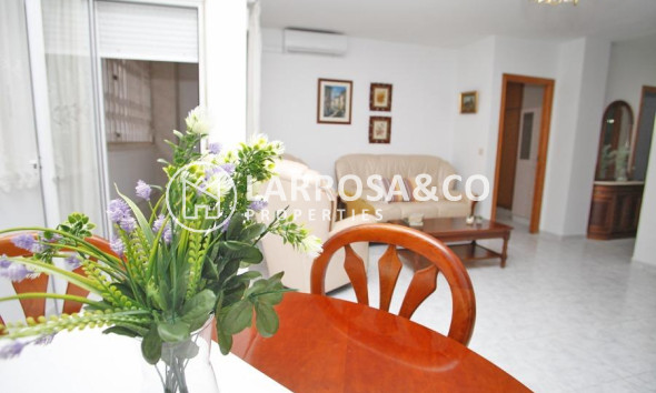 Resale - Apartment - Torrevieja - Playa del cura