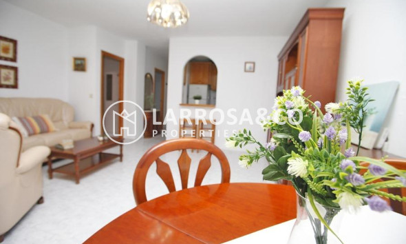 Resale - Apartment - Torrevieja - Playa del cura