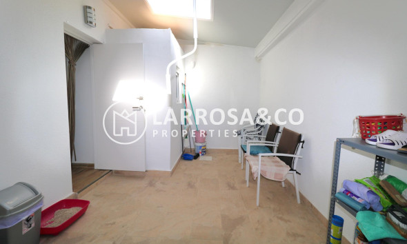 Herverkoop - Semi-detached house - Torrevieja - Playa de los Naufragos