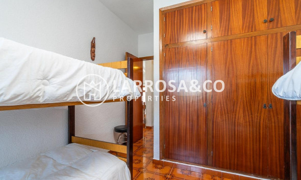 Reventa - Chalet - Orihuela costa - Punta Prima