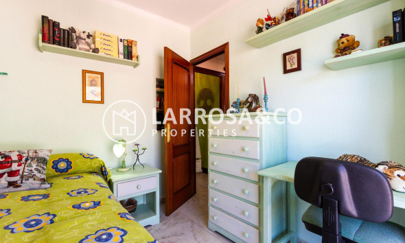 Reventa - Apartamento - Orihuela - Los Huertos