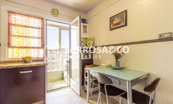 Reventa - Apartamento - Orihuela - Los Huertos