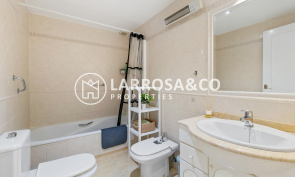 Resale - Apartment - Orihuela costa - Las Mimosas