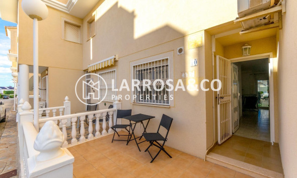 Resale - Apartment - Orihuela costa - Las Mimosas