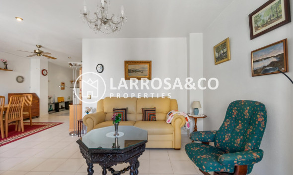 Resale - Apartment - Torrevieja - Habaneras