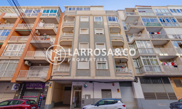 Herverkoop - Apartment - Torrevieja - Playa del cura