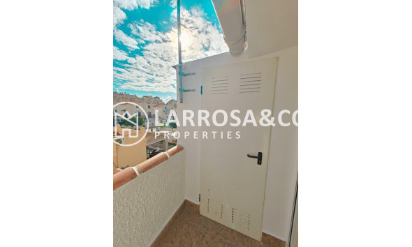 Resale - Apartment - Torrevieja - Parque las naciones