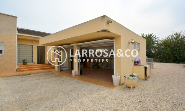 Reventa - Casa de campo - Almoradí