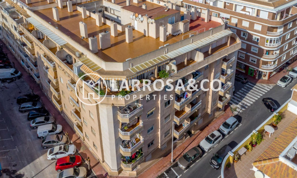 Reventa - Atico - Torrevieja - Centro