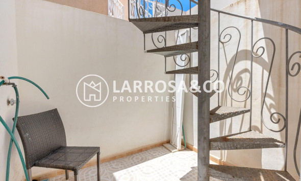 Resale - Semi-detached house - Torrevieja - El limonar