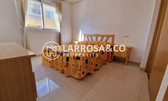 A Vendre - Apartment - Torrevieja - Estacion de autobuses