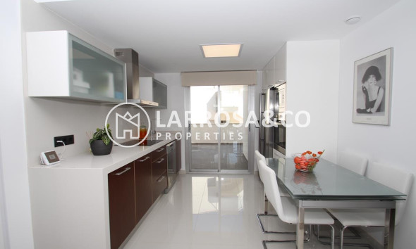 new-build-guardamar-del-segura-apartment-kitchen-ON20490602