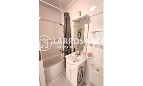 Reventa - Bungalow - Torrevieja - Doña ines