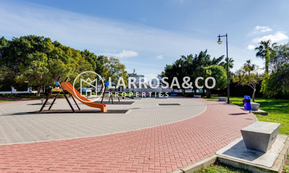 Reventa - Bungalow - Torrevieja - Doña ines