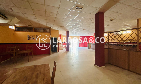 Reventa - Local - Torrevieja - La Mata