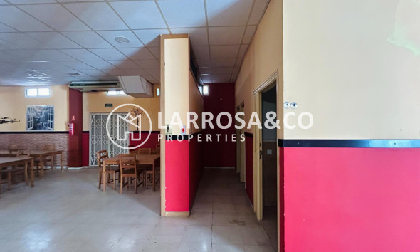 Reventa - Local - Torrevieja - La Mata