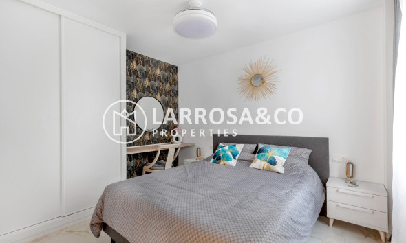 Reventa - Apartamento - Torrevieja - Playa del cura
