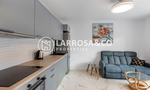 Reventa - Apartamento - Torrevieja - Playa del cura
