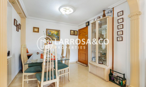 Resale - Apartment - Torrevieja - La Mata