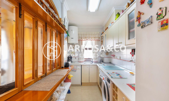 Resale - Apartment - Torrevieja - La Mata