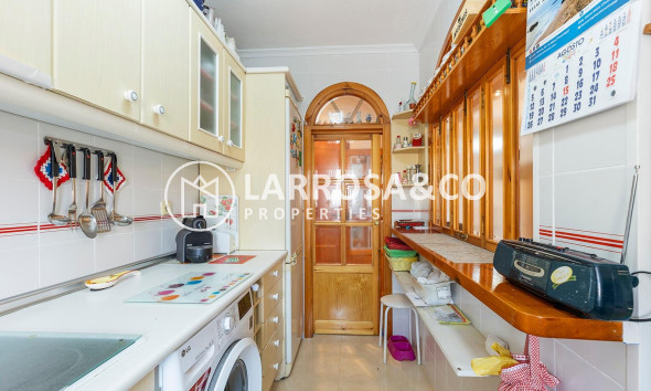 Resale - Apartment - Torrevieja - La Mata