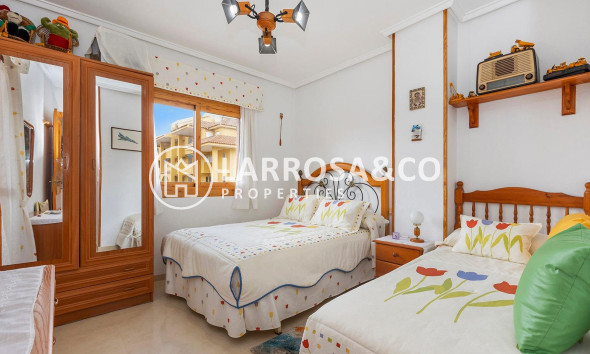 Resale - Apartment - Torrevieja - La Mata