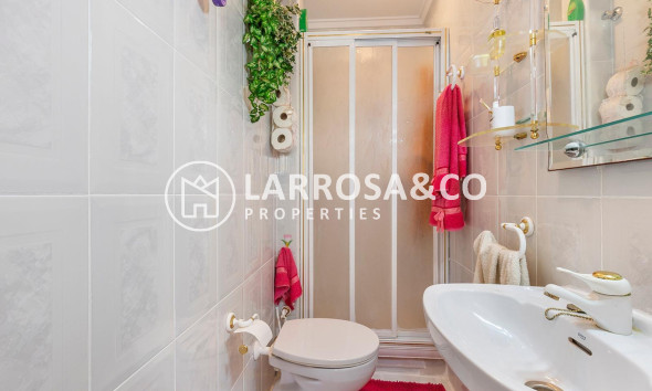 Resale - Apartment - Torrevieja - La Mata
