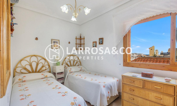 Resale - Apartment - Torrevieja - La Mata