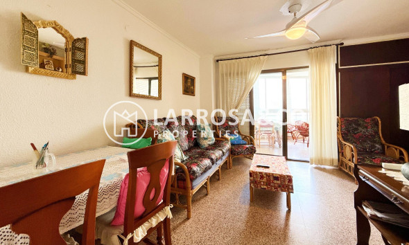 Resale - Ground floor apartment - Torrevieja - La Mata