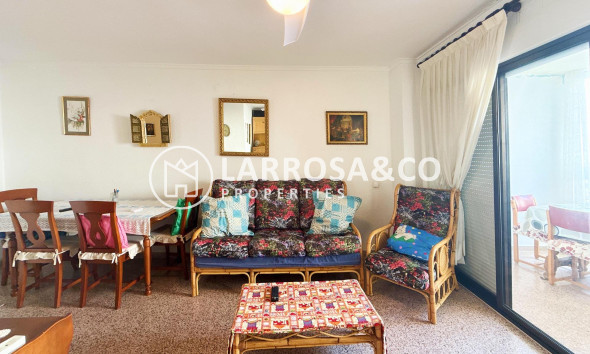Resale - Ground floor apartment - Torrevieja - La Mata