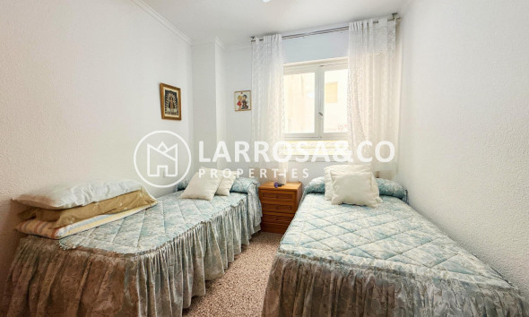 Resale - Ground floor apartment - Torrevieja - La Mata